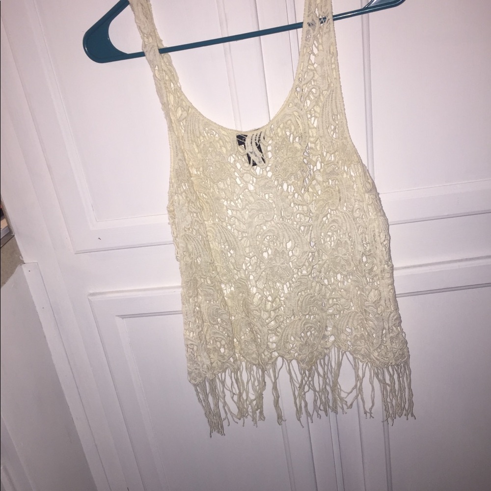 Size small net top supper cute on